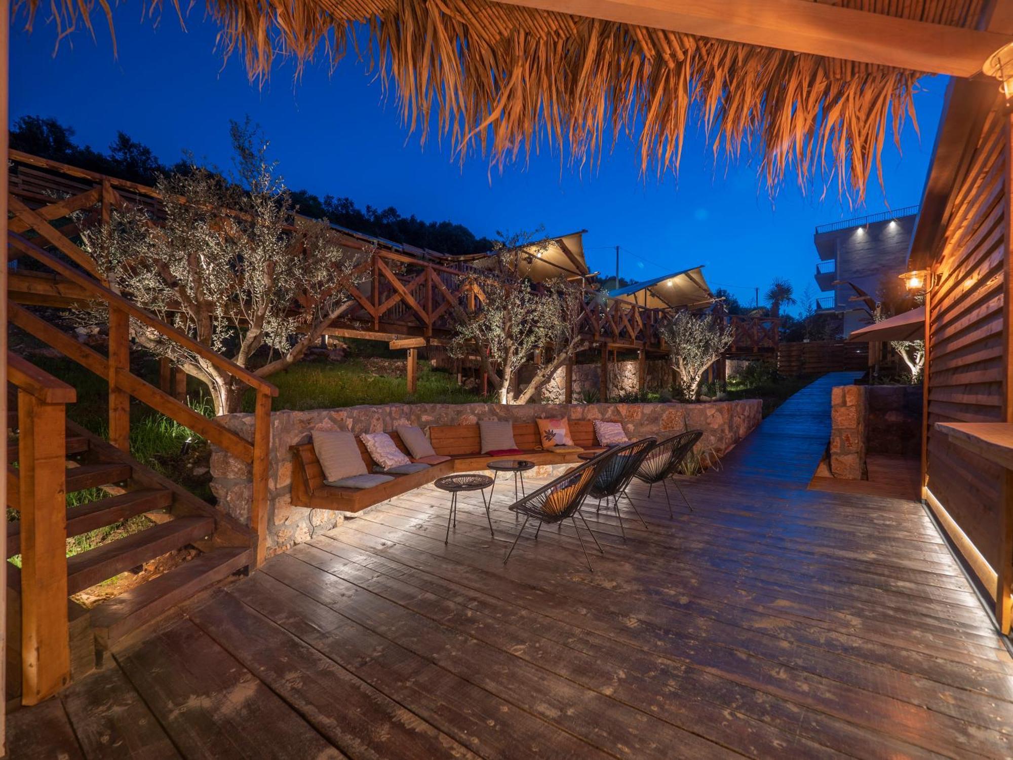 Hotel Sea Glamping Kotor Exterior foto
